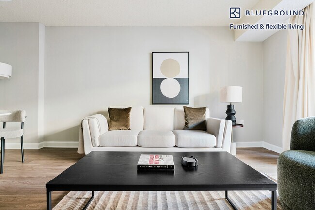 Building Photo - 2140 L St NW