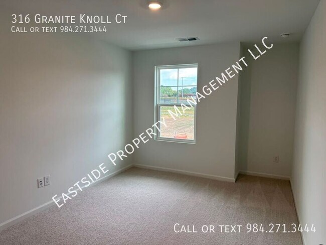 Building Photo - 316 Granite Knl Ct