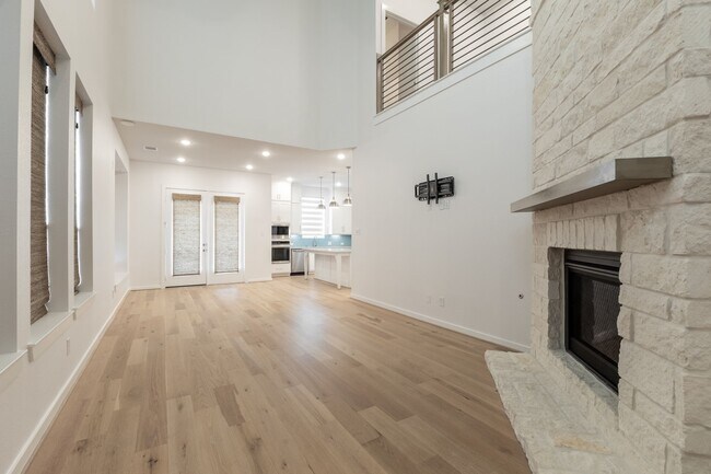 Building Photo - 6578 Scarlet Pond Ln