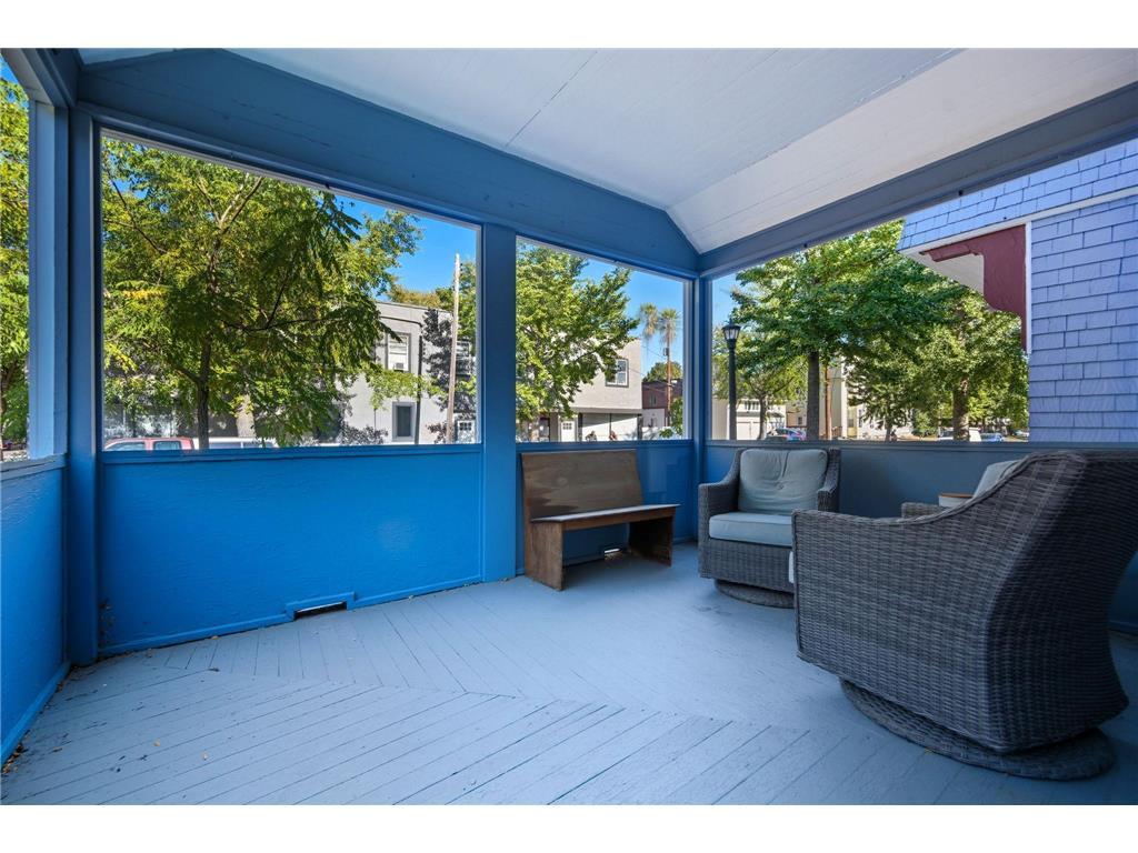 Building Photo - 2701 DuPont Ave S