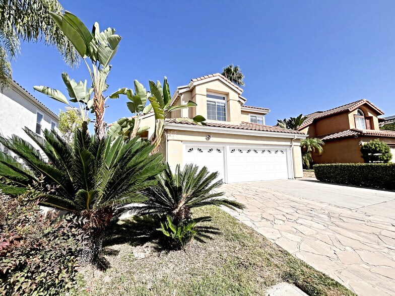 Building Photo - 12460 Picrus St