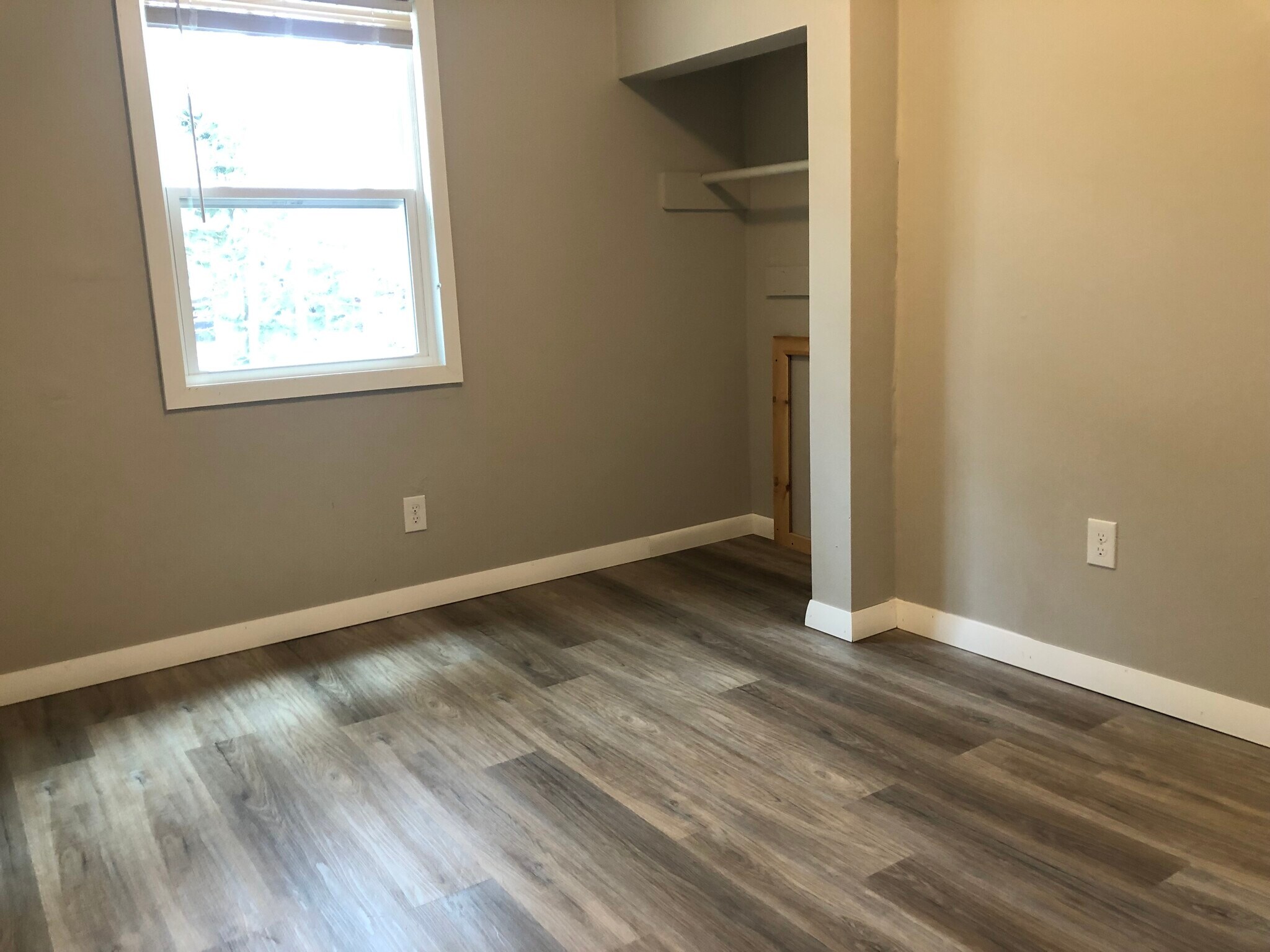 Bedroom 2 - 15 Pineview Ave