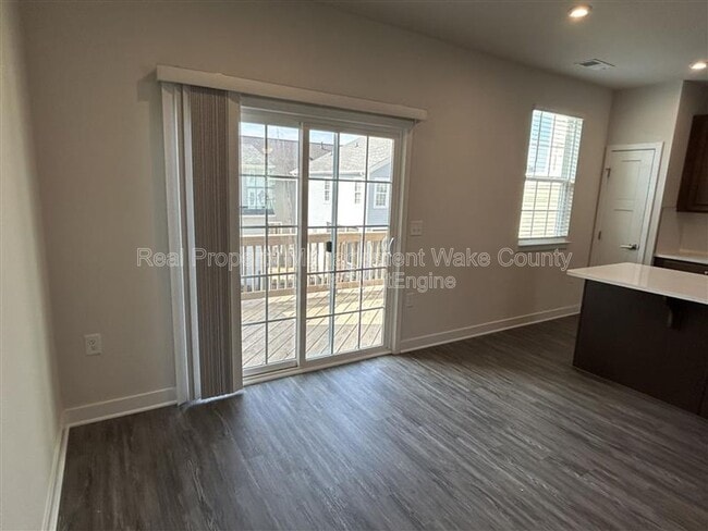 Building Photo - 1406 Excelsior Grand Ave