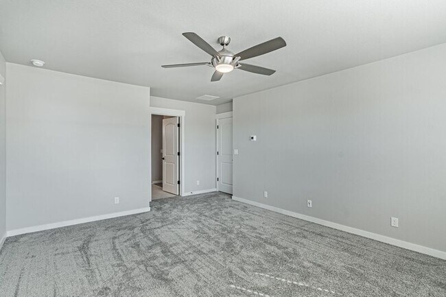 Building Photo - 5720 Slate River Pl