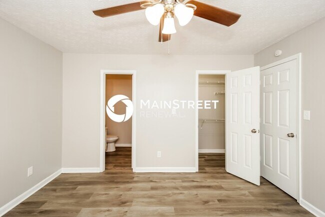 Building Photo - 3 Bedroom Pet-Friendly Home in Hiram, GA with Main Street Renewal