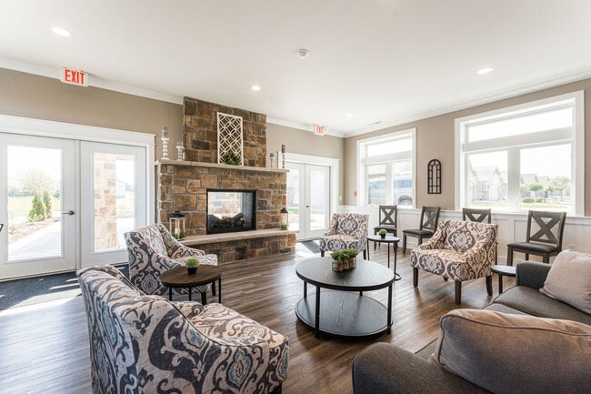 Building Photo - 2368 Concord Dr