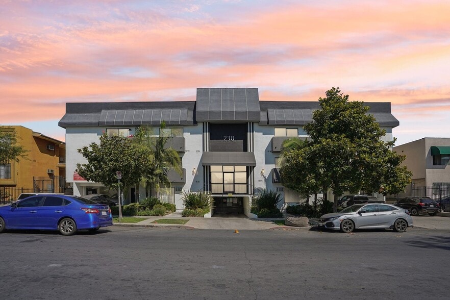 Building Photo - 238 South Serrano Ave