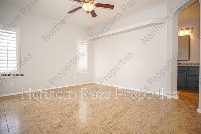 Building Photo - 5902 Redstone Mesa Ct