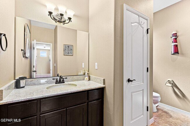 Building Photo - 2244 Honour Point Pl