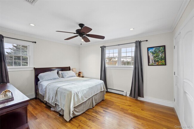 Building Photo - 78 Scott St