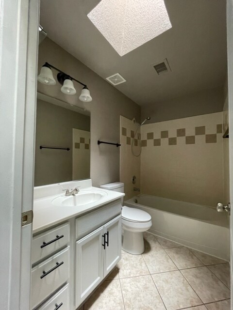 Building Photo - 13742 Paseo Verde Dr