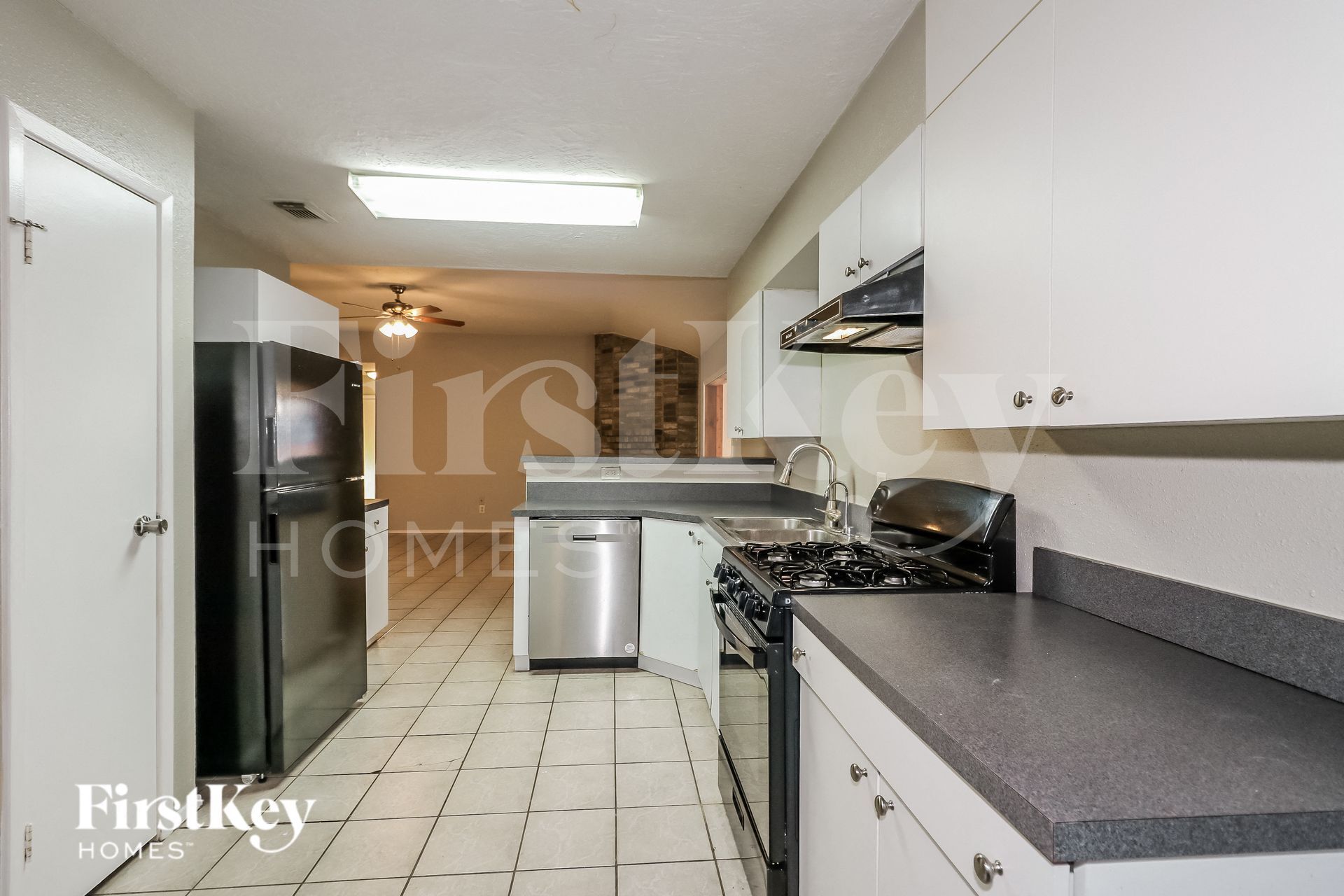 Building Photo - 6723 Valerian Ln