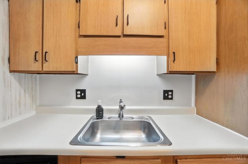 Building Photo - 456 Grand Ave