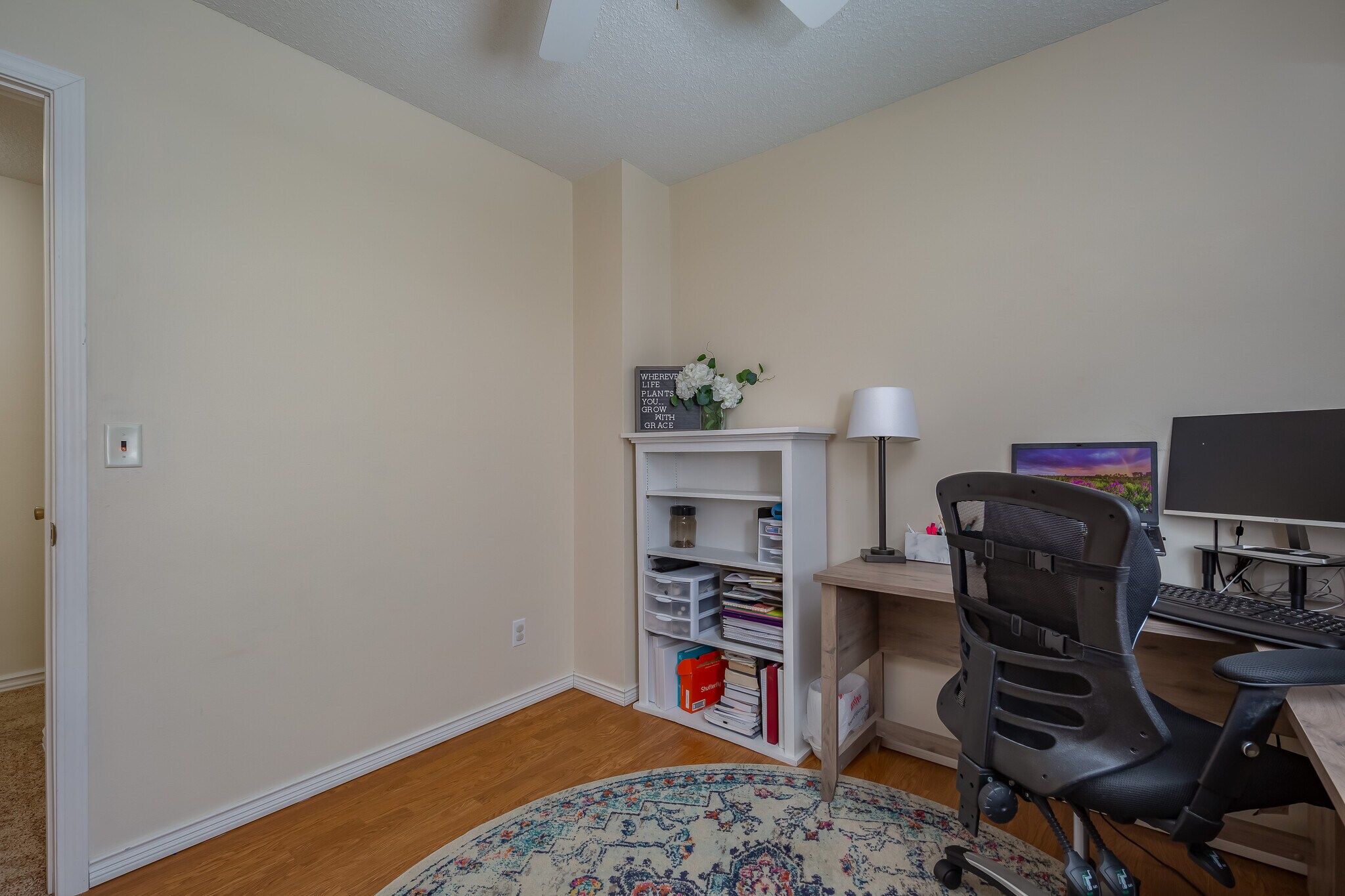 Building Photo - 3117 Windsor Dr