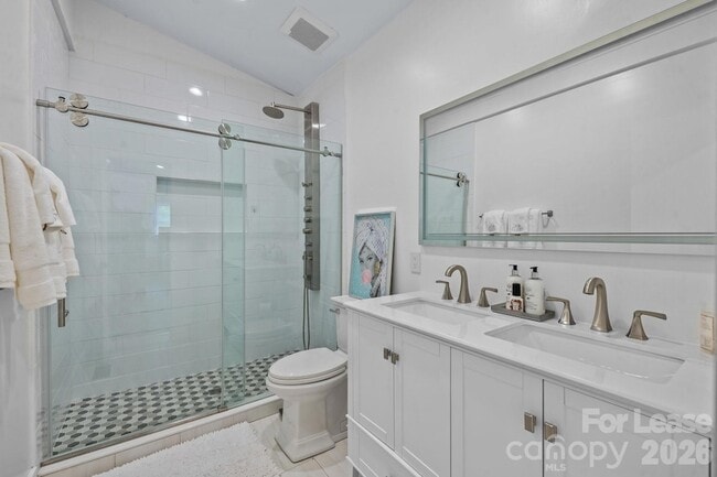 Building Photo - 8609 Cedarbrook Dr