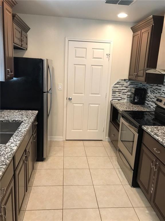 Building Photo - 1135 Livermore St