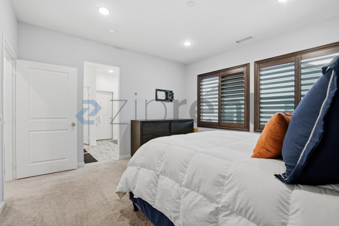 Building Photo - 1607 Jedediah Pl