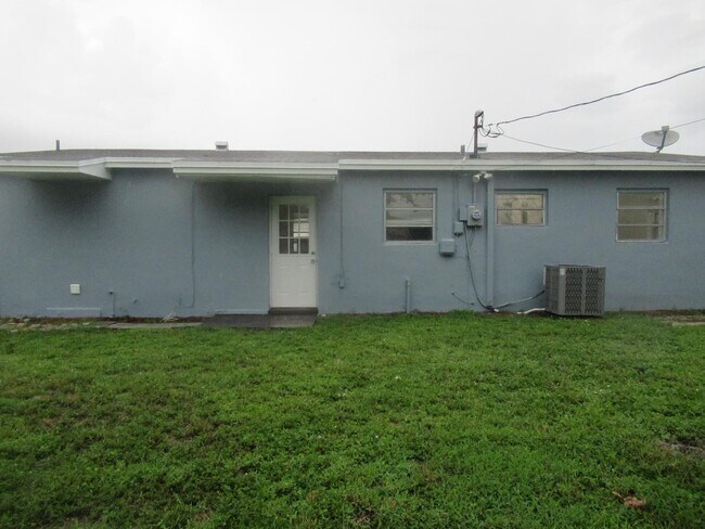 Building Photo - 3520 NW 208th St