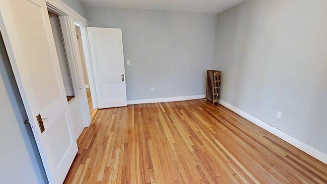 Building Photo - 75 Forest Hills St