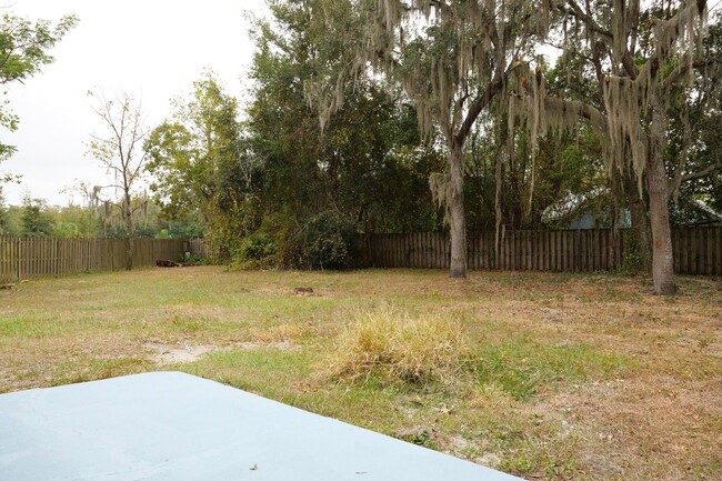 Building Photo - 3/2 Cul de sac home near UCF with fenced yard