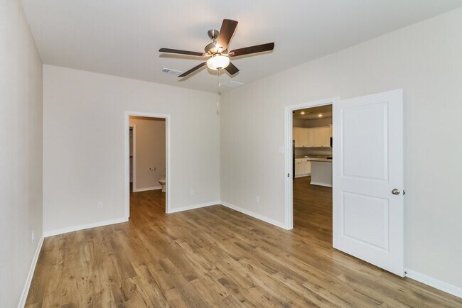 Building Photo - 7611 Tipton Meadow Way