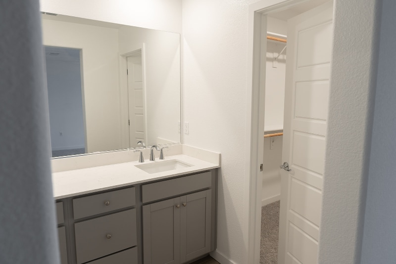 Building Photo - 5937 Littlestone St