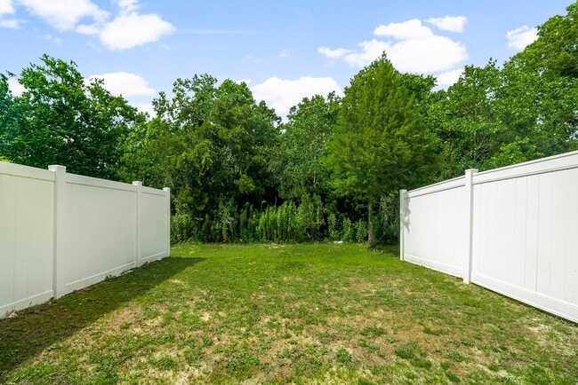 Building Photo - 5980 Callaway Cir