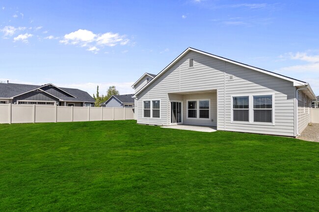 Building Photo - 8480 E Drover Loop