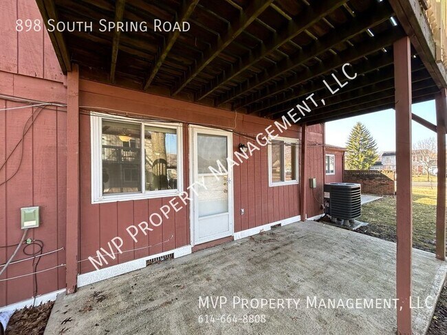 Building Photo - Beautiful 2 bedroom 1 Bath All Electric ap...