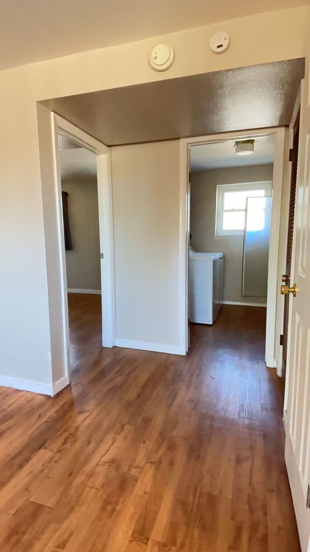 Building Photo - Charming home with garage & big back yard| Morrison, CO