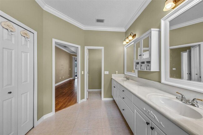 Building Photo - 508 Quail Lake Dr