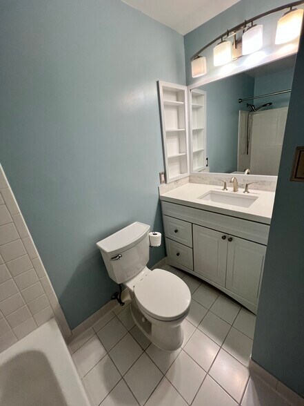 Building Photo - 2723 Carter Farm Ct