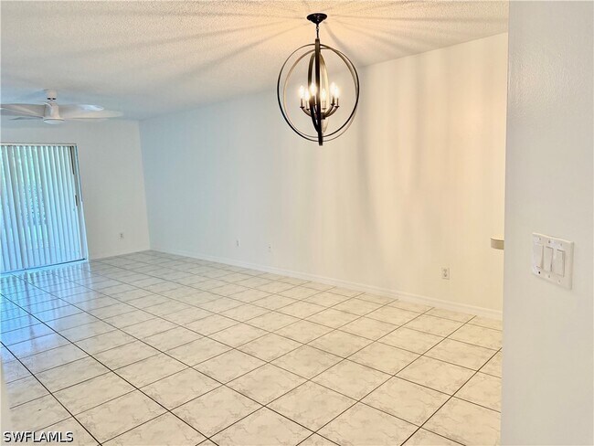 Building Photo - 7755 Jewel Ln