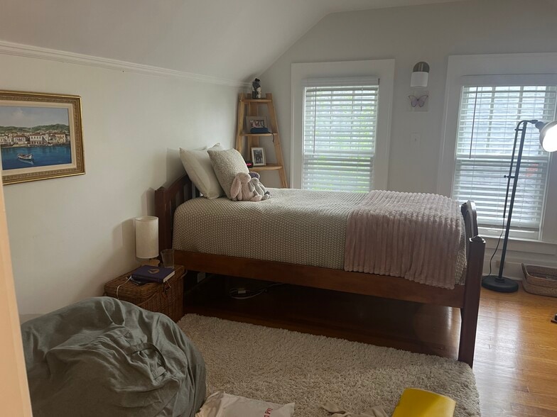 4th bedroom - 106 Circle Rd