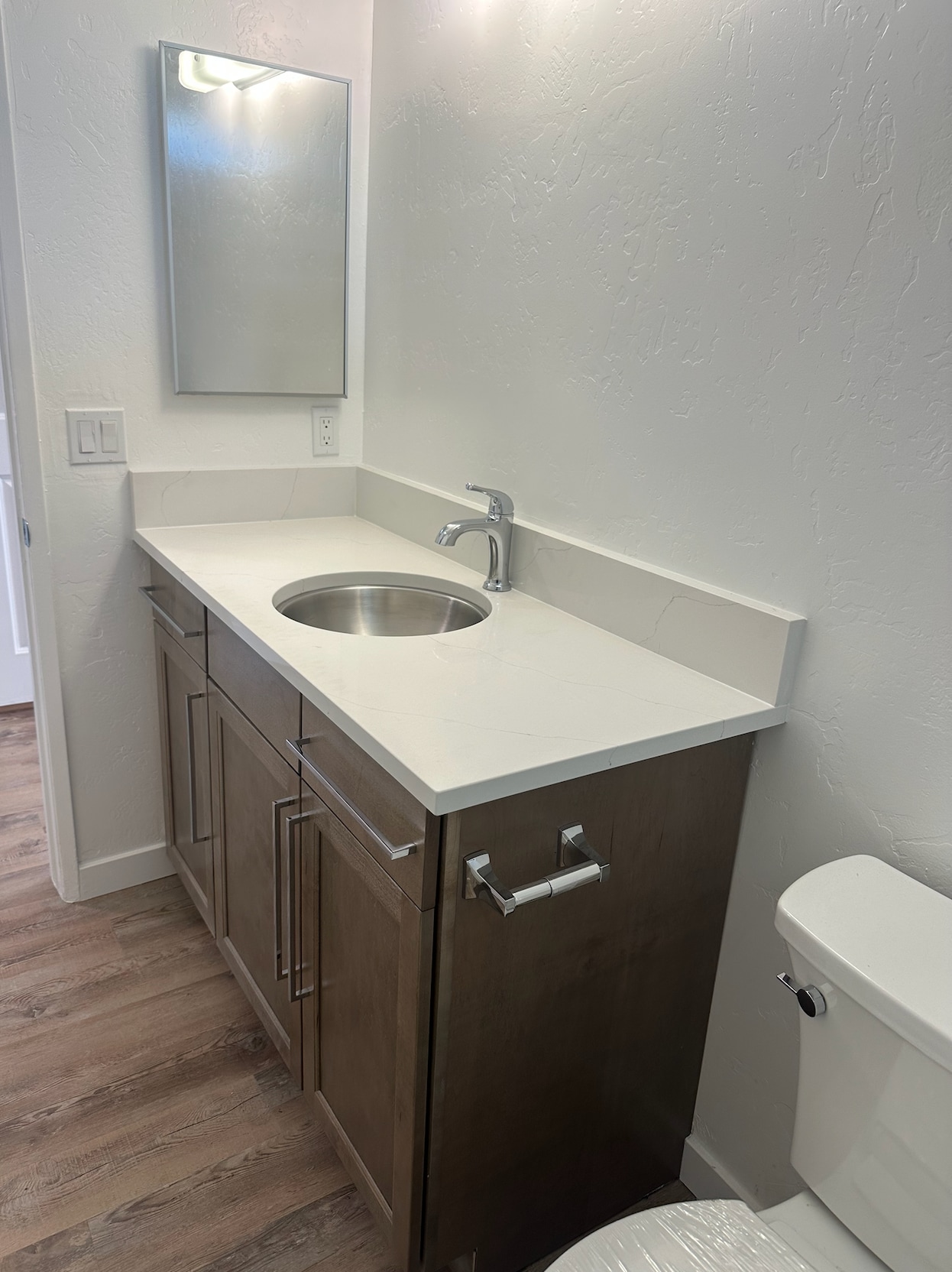 Building Photo - 1210 Palomar Ter