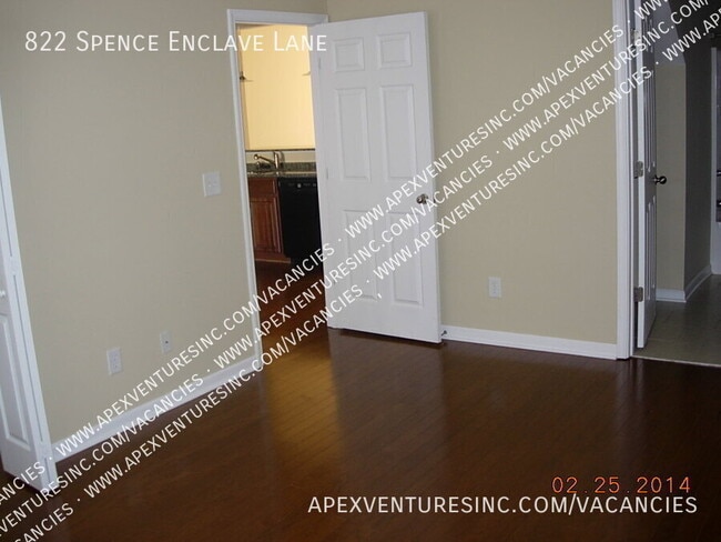 Building Photo - 822 Spence Enclave Ln