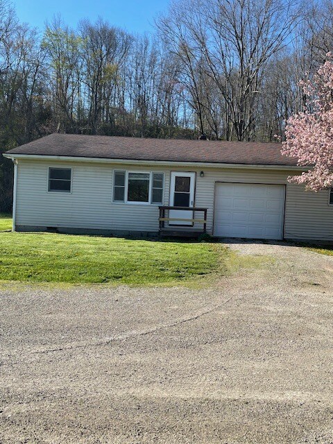 Building Photo - 5459 Hebbardsville Rd