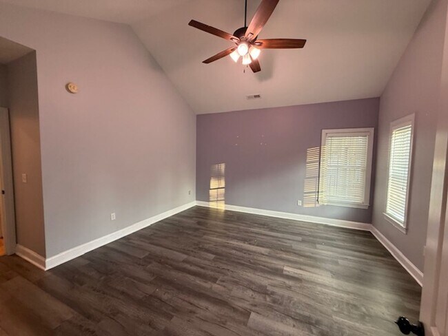 Building Photo - Welcome to Southwest Plantation