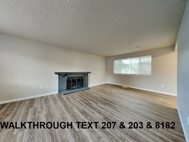 Building Photo - 31512 27th Ave SW