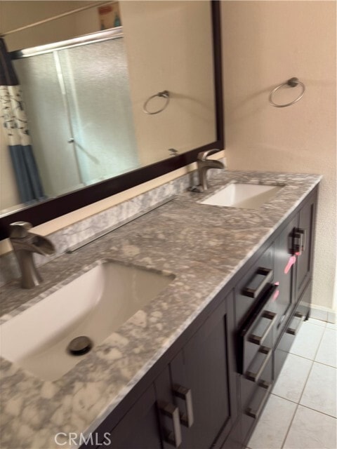 Building Photo - 1132 Cll Adra