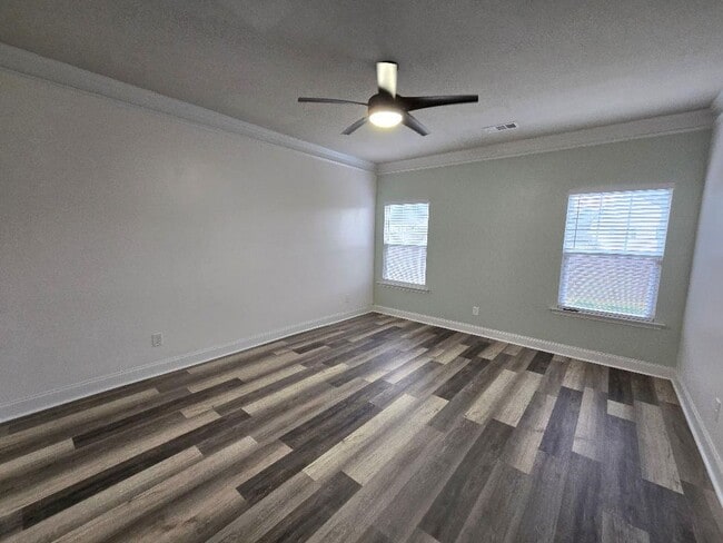 Building Photo - 306 Brickyard Creek Ct