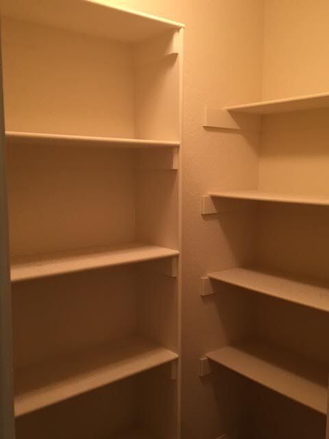 Building Photo - 2905 SW Tanglewood Ave