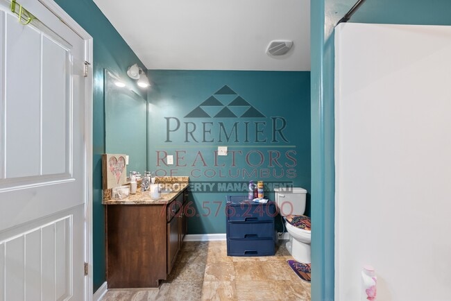 Building Photo - 4940 Brightstar Ln