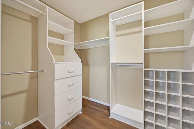 Building Photo - 1525 Fairway Dr