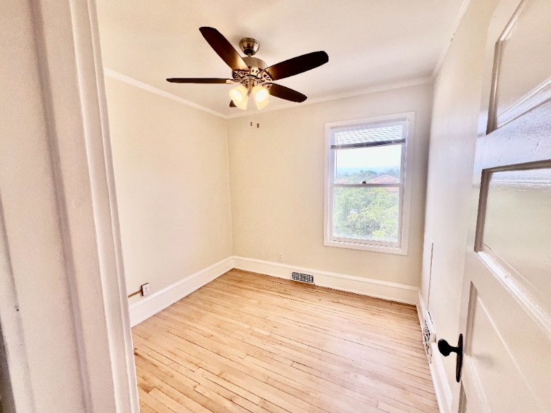 Building Photo - 716 N 9th St