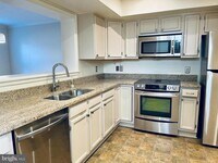 Building Photo - 1814 Duffield Ln