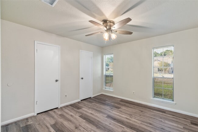 Building Photo - 22115 Fincastle Dr