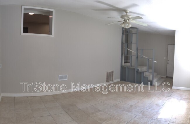 Building Photo - 6820 Flintrock Rd