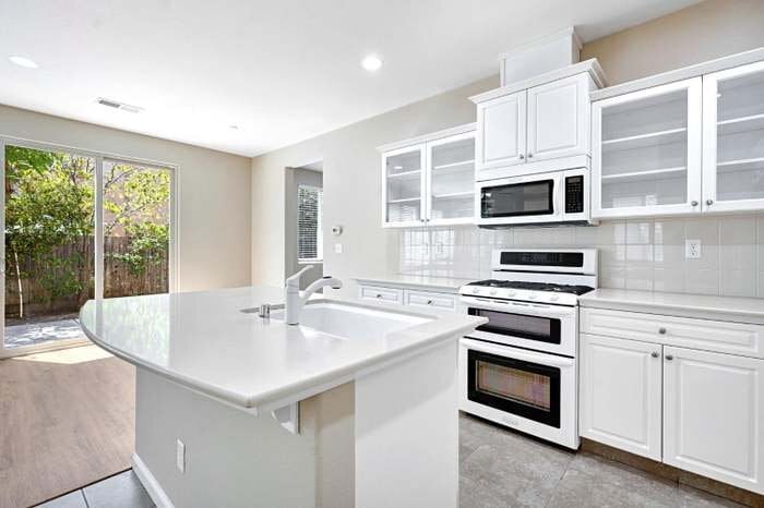 Building Photo - 3270 Alps Ln