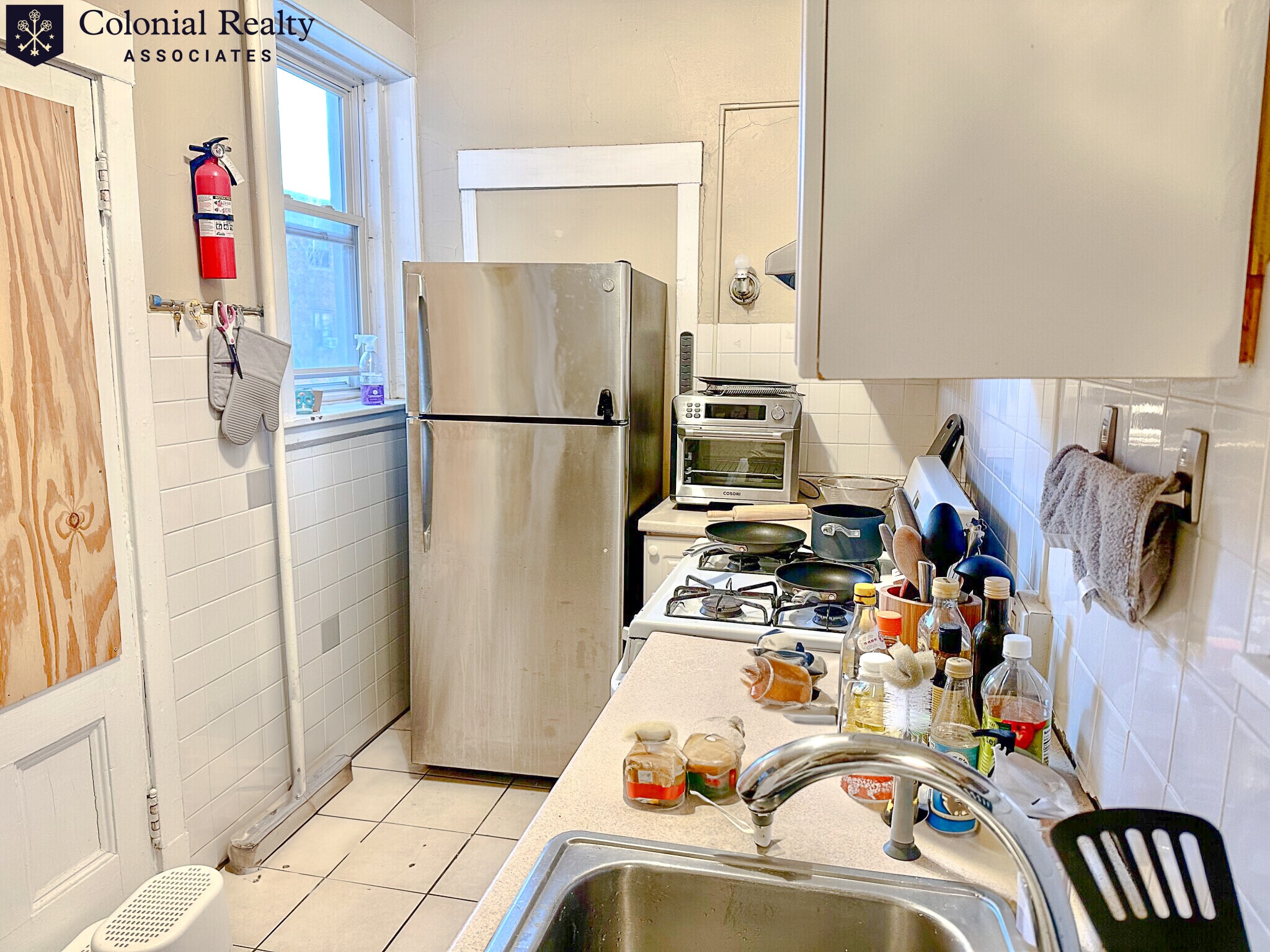 Building Photo - 330 St Paul St